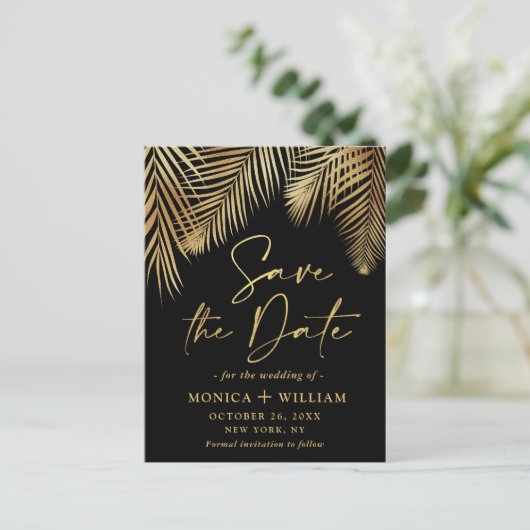 Elegante Golden Palm Branch Wedding Save the Date Postkarte (Stehend Vorderseite)