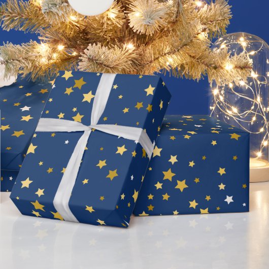 elegante goldene Sterne mit blauem Muster Geschenkpapier (Feiertage)