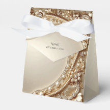 Elegante goldene verzierte Blumen-Geschenkbox