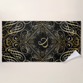 Elegante Goldfolie Filigree Scrollwork Black Strandtuch (Vorderseite)
