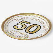 Elegante Goldpapierplatte mit bearbeitbarem Text Pappteller (Schrägansicht)