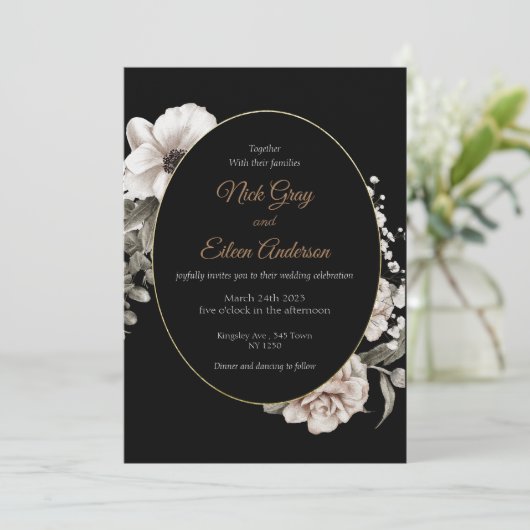 Elegante Gothic White Rose Black Wedding Einladung (Stehend Vorderseite)