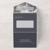 Elegante gotische Blütenwelt auf einer Hochzeit All In One Einladung (Außenbereich)