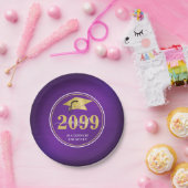 Elegante Graduation Cap Class Name Lila Gold Pappteller (Party)