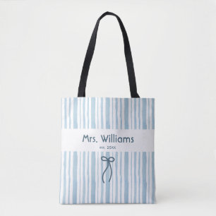 Elegante Grandmillennial-Weichblau-Retro-Streife Tasche