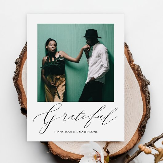 Elegante Grateful Script Foto Wedding Vielen Dank Postkarte