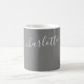 Elegante Graue Farbe Moderne Name Personalisiert Kaffeetasse (Mittel)