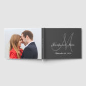 Elegante graue Monogramm-Namen Datum Foto Hochzeit Gästebuch (Voll)
