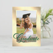Elegante Green Gold Foto Graduation Party Einladung (Stehend Vorderseite)