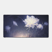 Elegante grüne Blätter auf weichem Beige Hintergru Schreibtischunterlage (Vorderseite)