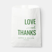 Elegante grüne typografische Liebe Danke Geschenktütchen (Vorderseite)