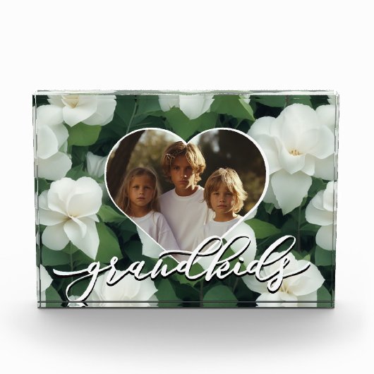 Elegante grüne, weiße Blumen-Fotovorlage Fotoblock (Vorderseite)