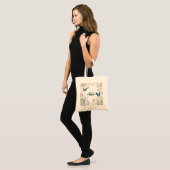 elegante grüne Wildblume Boho Monogramm in Blüte Tragetasche (Vorderseite (Model))