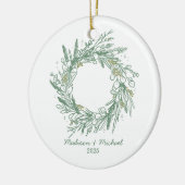 Elegante Grüne Winter-Botanische Kranzhochzeit Keramik Ornament (Links)