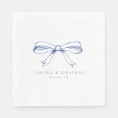 Elegante Hand Drawn Blue Bow Wedding Serviette (Vorderseite)