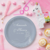 Elegante Hand Drawn Couple Dusty Blue Wedding Pappteller (Party)