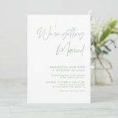 Elegante Handschrift Sage Green Wedding Einladung (Stehend Vorderseite)