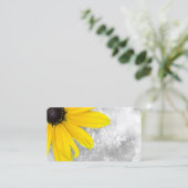 elegante, hellgelbe Blume auf grauem Wasser Visitenkarte (Stehend Vorderseite)