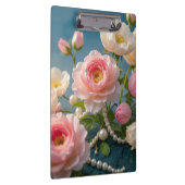 Elegante hellrosa Blush-Blumen mit Perlen Klemmbrett (Rechts)
