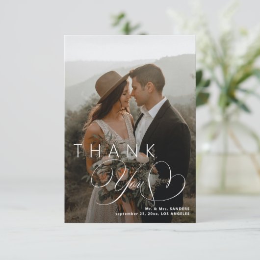 Elegante Herzkalligraphie 2 Foto Hochzeit Dankeskarte (Stehend Vorderseite)