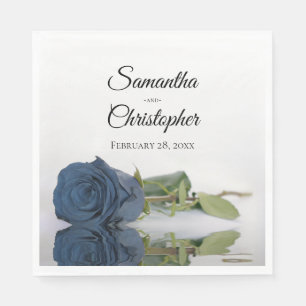 Elegante Hochzeit der Blue Rose Long Stemmed Steel Serviette
