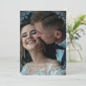 Elegante Hochzeit mit hellblauer Grenze Dankeskarte (Stehend Vorderseite)