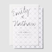 Elegante Hochzeit moderner Script-Herz-Typografie Pergament Einladungen (Versetzt (Einladung))