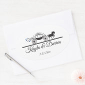 Elegante Hochzeit von Pferden und Buggyen Ovaler Aufkleber (Umschlag)