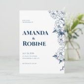 Elegante Hochzeitsfeier in Blauer Flora Einladung (Stehend Vorderseite)