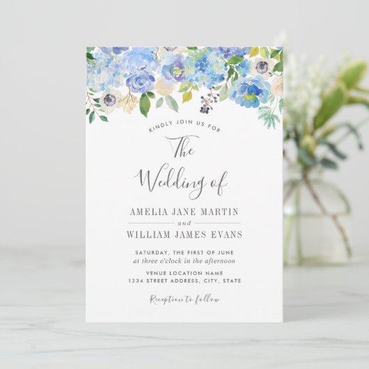 Elegante Hochzeitsfeier in Blauer Flora Einladung (Stehend Vorderseite)