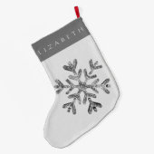 Elegante Imitats Silver Gray Snowflake mit Name Großer Weihnachtsstrumpf (Rückseite (Hängend))