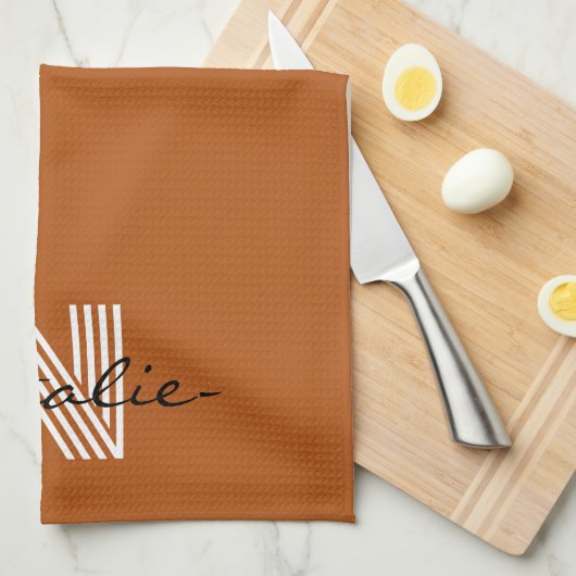 Elegante Initial- und Skriptsprache Niedlich braun Geschirrtuch (Viertel Falte)