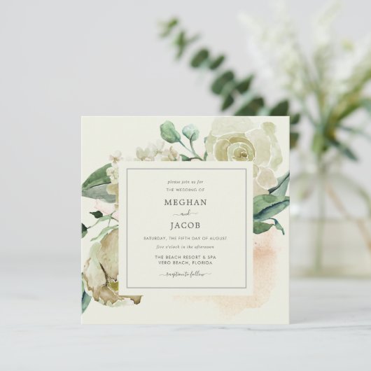 Elegante Ivory Blumengarten Einladung zur Hochzeit (Stehend Vorderseite)