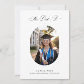 Elegante Kalligrafie machte sie es Abschluss Foto Einladung (Vorderseite)