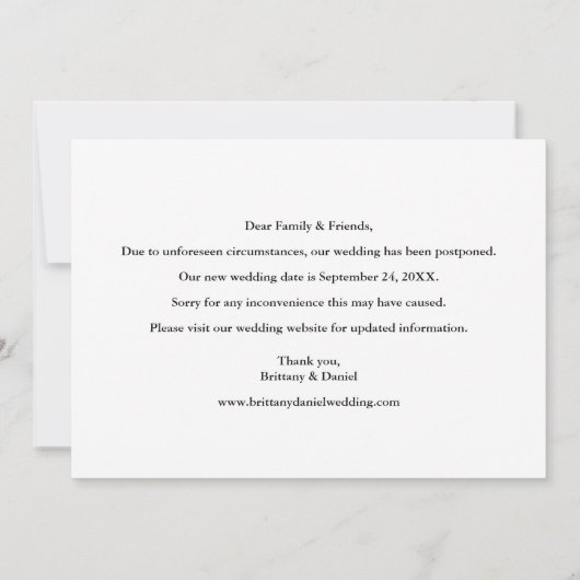 Elegante Kalligrafie Rette die neue Datumskarte Save The Date (Rückseite)