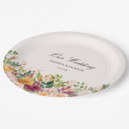 Elegante Kalligrafie Wasserfarben Rose Blume Hochz Pappteller (Schrägansicht)