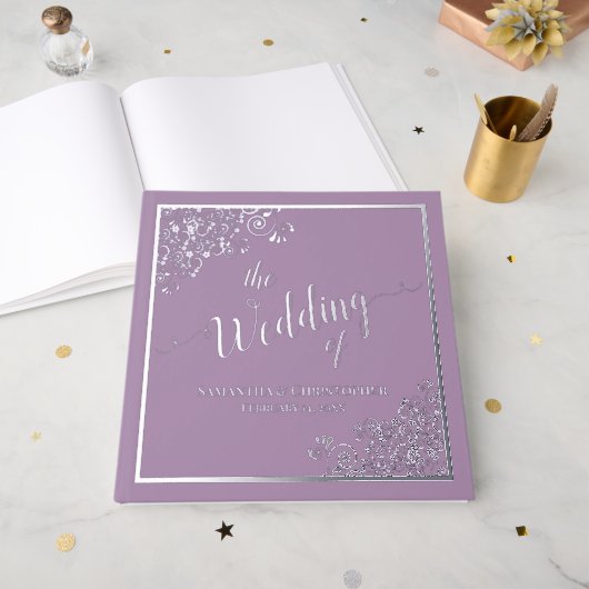 Elegante Kalligraphie Lavender & Silver Foil Weddi Gästebuch (Vorderseite Offen)