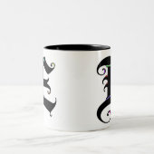 Elegante Kalligraphie Monogram Letter E Tasse (Mittel)