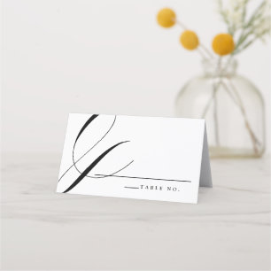 Elegante Kalligraphie Schwarz-weiße Hochzeitsszeni Platzkarte