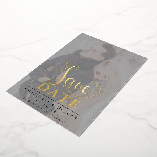 Elegante Kalligraphie Zwei Fotos Save the Date Foi Folieneinladung (Gedreht)