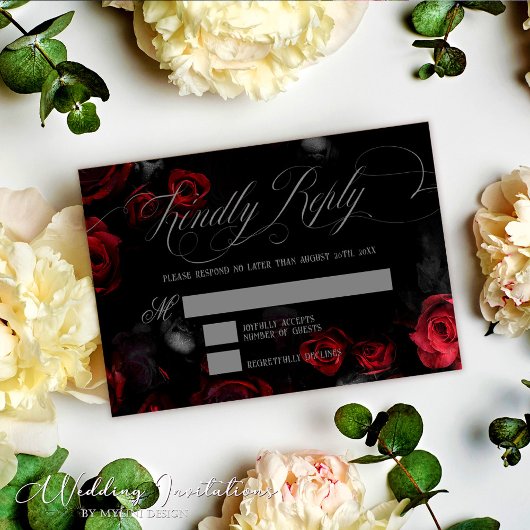 Elegante kalligraphische Hochzeit Schwarz und Rot- RSVP Karte