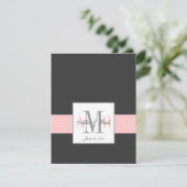 Elegante Karkohle Rosa Monogram Wedding RSVP Karte (Stehend Vorderseite)
