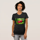 Elegante klassische Himbeeren T-Shirt (Vorne ganz)