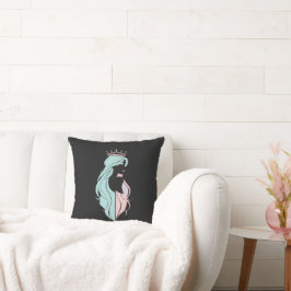 "Elegante Königin mit Krone" Pastelldesign Kissen