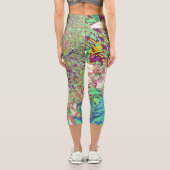 Elegante Korallen und Chartreuse Limelight Hydrang Capri Leggings (Rückseite)