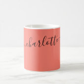 Elegante Lachsfarbe Moderner Name Personalisiert Kaffeetasse (Mittel)