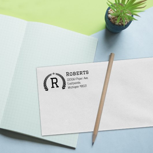 Elegante Laurel Monogram Custom-Rücksendeadresse Gummistempel