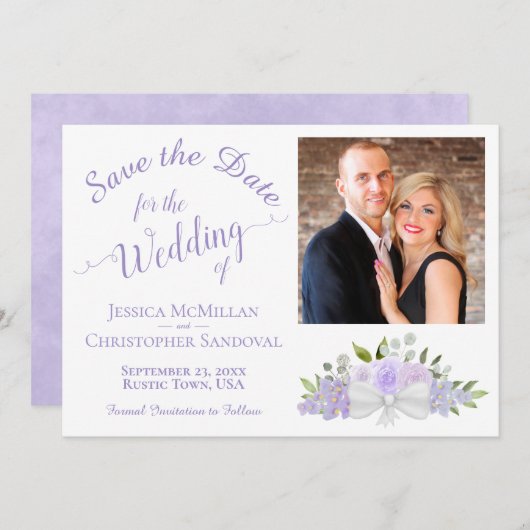 Elegante Lavender Floral Calligraphy Foto Wedding Save The Date (Vorne/Hinten)