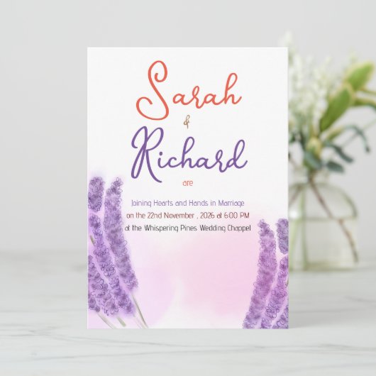 Elegante Lavender Floral Design Hochzeit Einladung (Stehend Vorderseite)