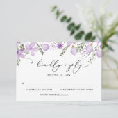 Elegante Lavender Floral Wedding RSVP Card (Stehend Vorderseite)